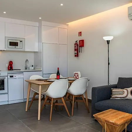 A Mar Dolphin Apartament *
